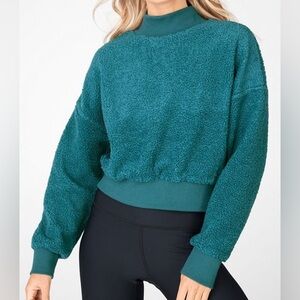 Fabletics Polar Fleece Pullover (XL)